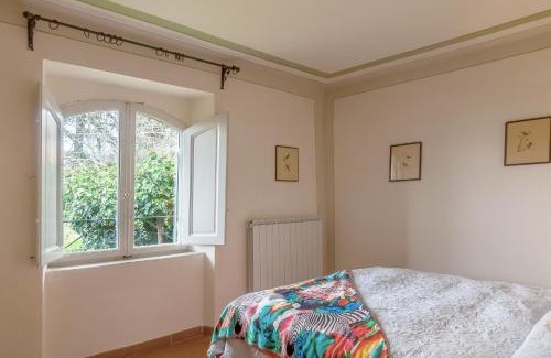 Dicomano House | Universal Harmony - Pettirosso