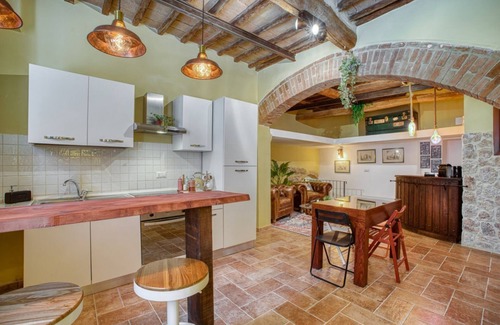 Old Town Apartment | University of Perugia Comfy Apartment