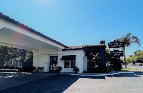 Davis Hotel | University Park Inn & Suites