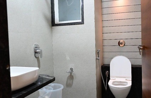 Vijayapura Hotel | Unnati Stay Inn Vijayapura