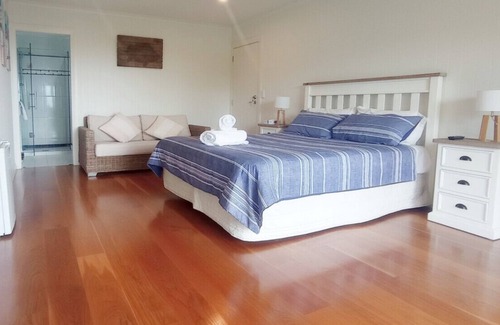 Ostend Apartment | Unparalleled ocean views