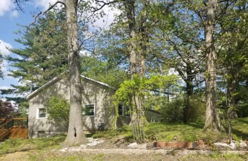 Fowler House | Unplug and unwind
