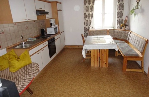 Tirschenreuth Apartment | Unterkunft im ersten Stock in der Mittelgebirgslandschaft des Oberpfälzer Waldes