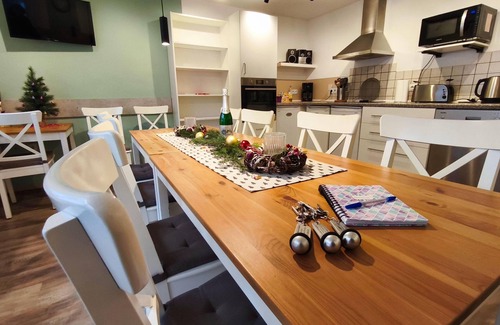 Kransberg House | Unterkunft4You Ferienhaus Zum Burgfried