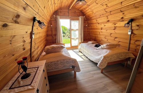 Les Hayes Bed & Breakfast | Unusual accommodation near troglodyte towns and the châteaux of the Loire Valley
