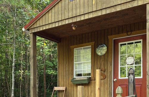 Pittsburg Cabin | Unwind and Unplug at our Secluded Serenity Nature Paradise in Kentucky
