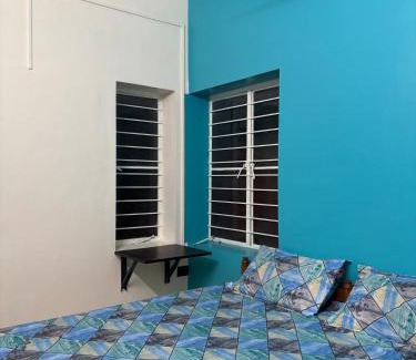 Kazhakuttam Apartment | Unwind at Blue Lagoon - quiet, cozy and connected
