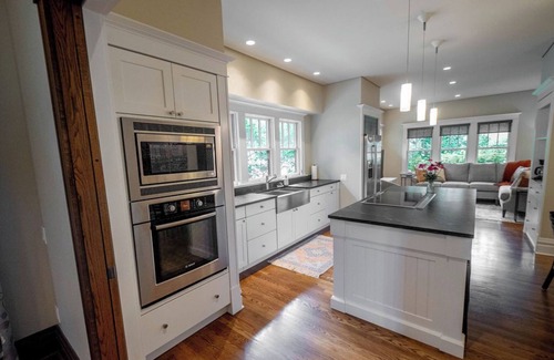 Pella House | Unwind at our private 4BR home near downtown Pella, IA!