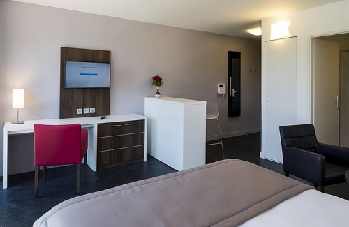 Dijon Hotel | Unwind in a Comforting Room with Nearby Tram to City | Free Offsite Parking