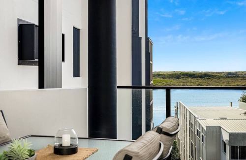 Maroochydore Apartment | Unwind in Paradise