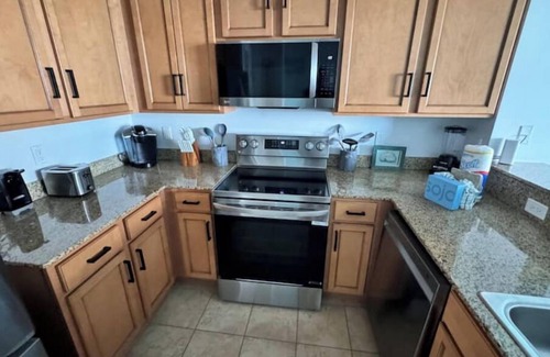 Fort Walton Beach - Destin Apartment | Unwind in Paradise: 2BR/2BA Condo with Stunning Balcony Views!
