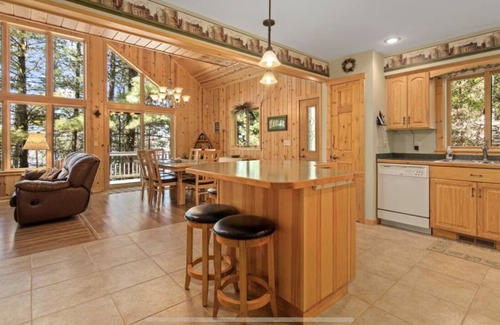 Crosslake Cabin | Unwind on the Whitefish Chain of lakes! Beautiful Big Trout Lake Home!