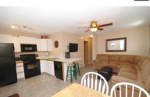 Sicamous House | Up for grabs Julu 20-27th - Lake Property