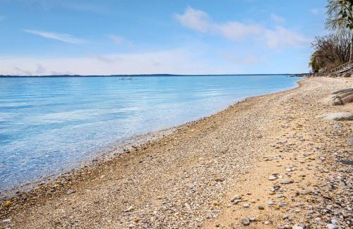 Traverse City House | Up North Escape - Modern Home with Private Beach
