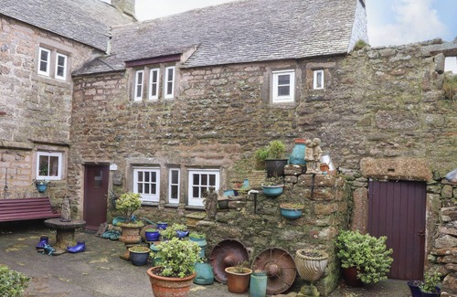 Lower Boscaswell Cottage | Up Over Head