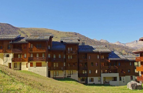 Les Avanchers-Valmorel Apartment | Up to 5m ski slope, 1st floor, mountain view, terrace, tv, locker for skis, 27m²