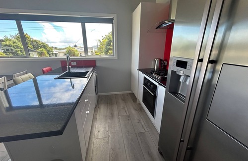 New Plymouth House | Up Top on Truro - Find Your Perfect Home Away from Home