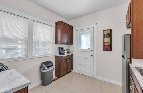Westport House | Updated 2 bed/2 bath House Located in Westport.