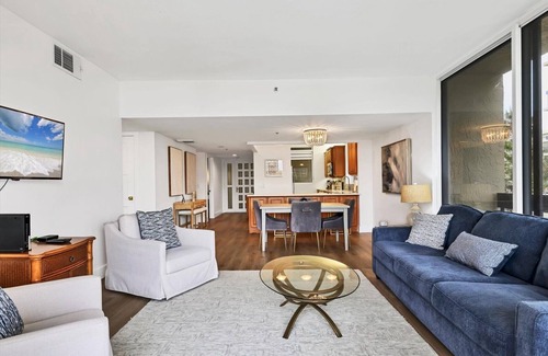 Longboat Key Condo | Updated 2 Bedroom Condo With Lanai Exit On Longboat Key By FVC