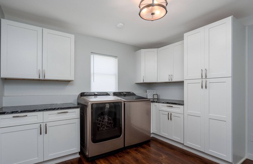 Owatonna House | Updated 3 Bedroom House with Patio and Dog Run
