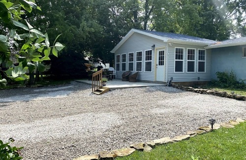 Lakeside House | Updated 4 Bedroom cottage at the marina with HOT TUB