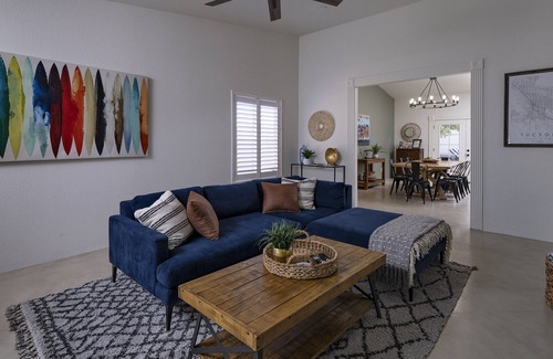 Cortaro House | Updated 4 bed/2 Bath House w/ Pool/Spa close to Sombrero Peak!