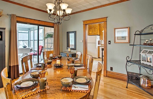 Albert Lea House | Updated Albert Lea Home By Fountain Lake & Main St