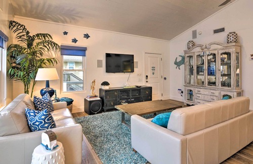 Bermuda Beach House | Updated Beach House w/ Private Beach + Hot Tub!