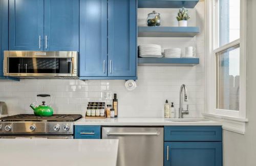 Highland House | Updated Central LoHi Home - Large Yard - 32nd Ave