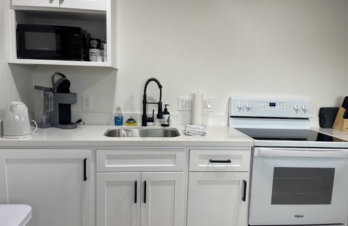 Salida Apartment | Updated Central Valley studio apartment #5 near hospitals and HWY 99
