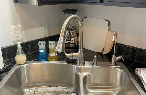 Loveland House | Updated & Charming Home in Lovelandnn