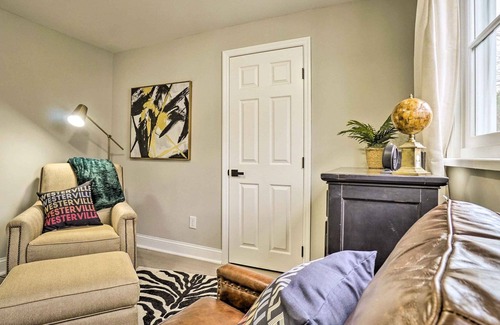 Westerville Apartment | Updated & Chic Uptown Westerville Apartment!