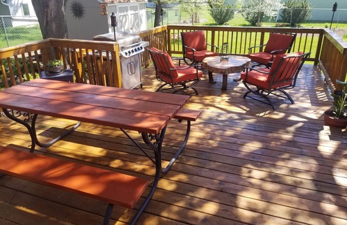 Clear Lake House | Updated Clear Lake Home near Downtown!