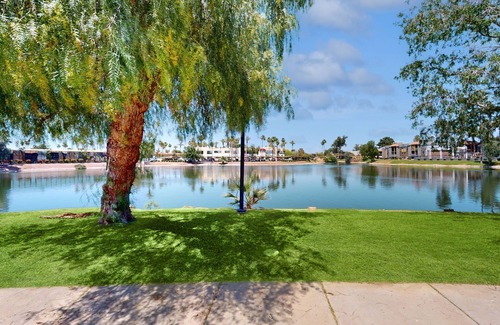 Lake Biltmore Village Condo | Updated condo in great location with private patio, outdoor pool, hot tub, W/D