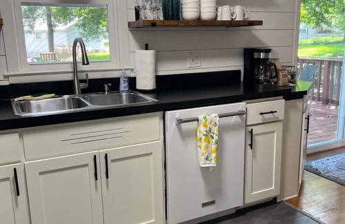 Clear Lake House | Updated cottage near lake access and .5 miles from the beach!