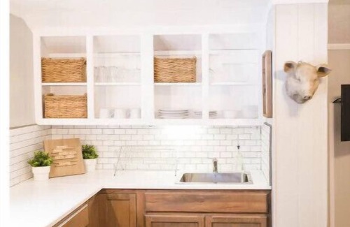 Richfield House | Updated cozy farmhouse