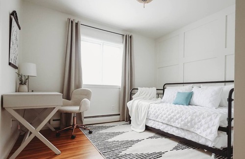 Fargo House | Updated Cozy Home; Centrally Located; Large Backyard