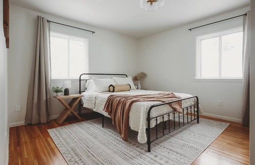 Fargo House | Updated Cozy Home; Centrally Located; Large Backyard