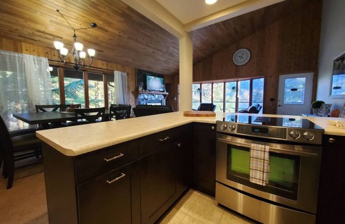 West Juneau House | Updated Duplex with Mountain & Filtered Water View