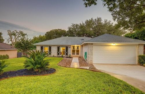 Universal City House | UPDATED HOME by Randolph AFB