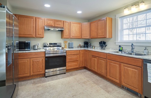 East Haven  Rutland County House | Updated Home in Heart of Rutland, Near Slopes