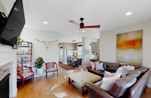 Harris Ranch House | Updated home on corner lot with fireplace, private patio, grill & quiet location