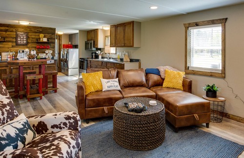 Kingston House | Updated Kingston Home w/Private Hot Tub & Yard!
