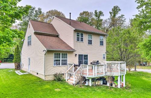 Landover Apartment | Updated Landover Apartment - WFH Friendly!