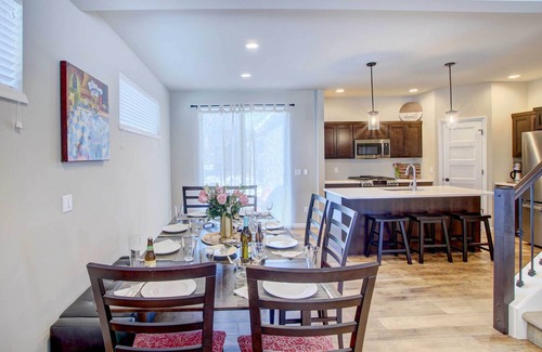 Sun Prairie House | Updated Madison Area Home, 12 Mi to Downtown!