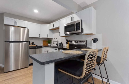 Lawrence Condo | Updated Modern Lawrence Condo