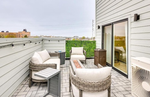 Downtown Omaha House | Updated Omaha Vacation Rental Less Than 2 Mi to Downtown!