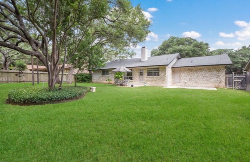 San Antonio House | Updated One Story House Located Close To Seaworld And Six Flags