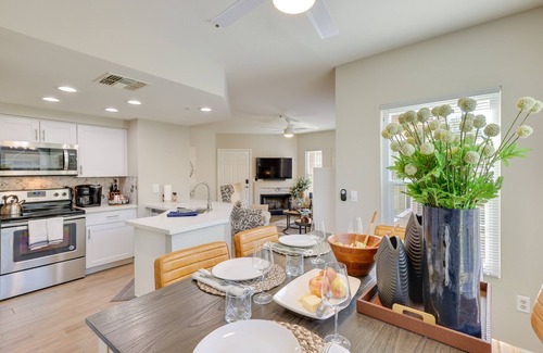 Central Scottsdale Condo | Updated Scottsdale Condo w/Pool Access!
