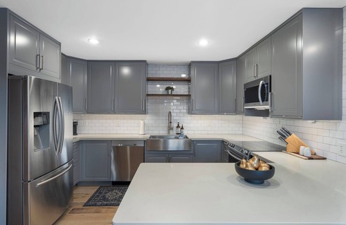 Scottsdale Estates Nine House | Updated Scottsdale Old Town 4 BR/3 BA, POOL/Hot Tub, perfect location!